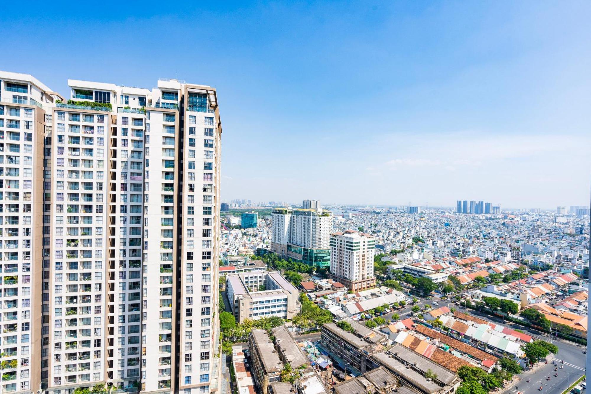 Double E Saigon Apartment โฮจิมินห์ซิตี้ ภายนอก รูปภาพ